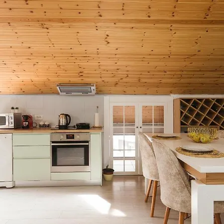 Loft By Holistay * טיראנה